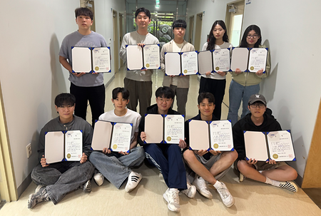 한림대학교 창업동아리 VIDA, AI와 LLM 기술로 환자 안전 관리 혁신, 강원 창업대회 대상